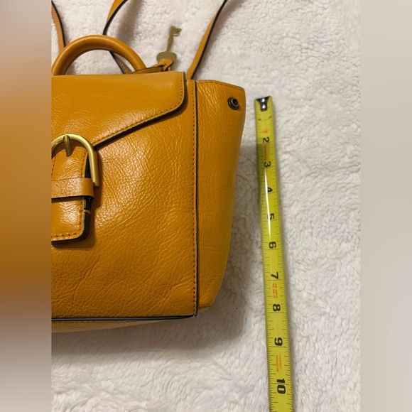 fossil liv mini backpack Women's Parker LiteHide Leather Purse for Women, Small Backpack Purse Handbag, Brown : Clothing, Shoes & Jewelry Leather trim LIV MINI BACKPACK ZB1352 